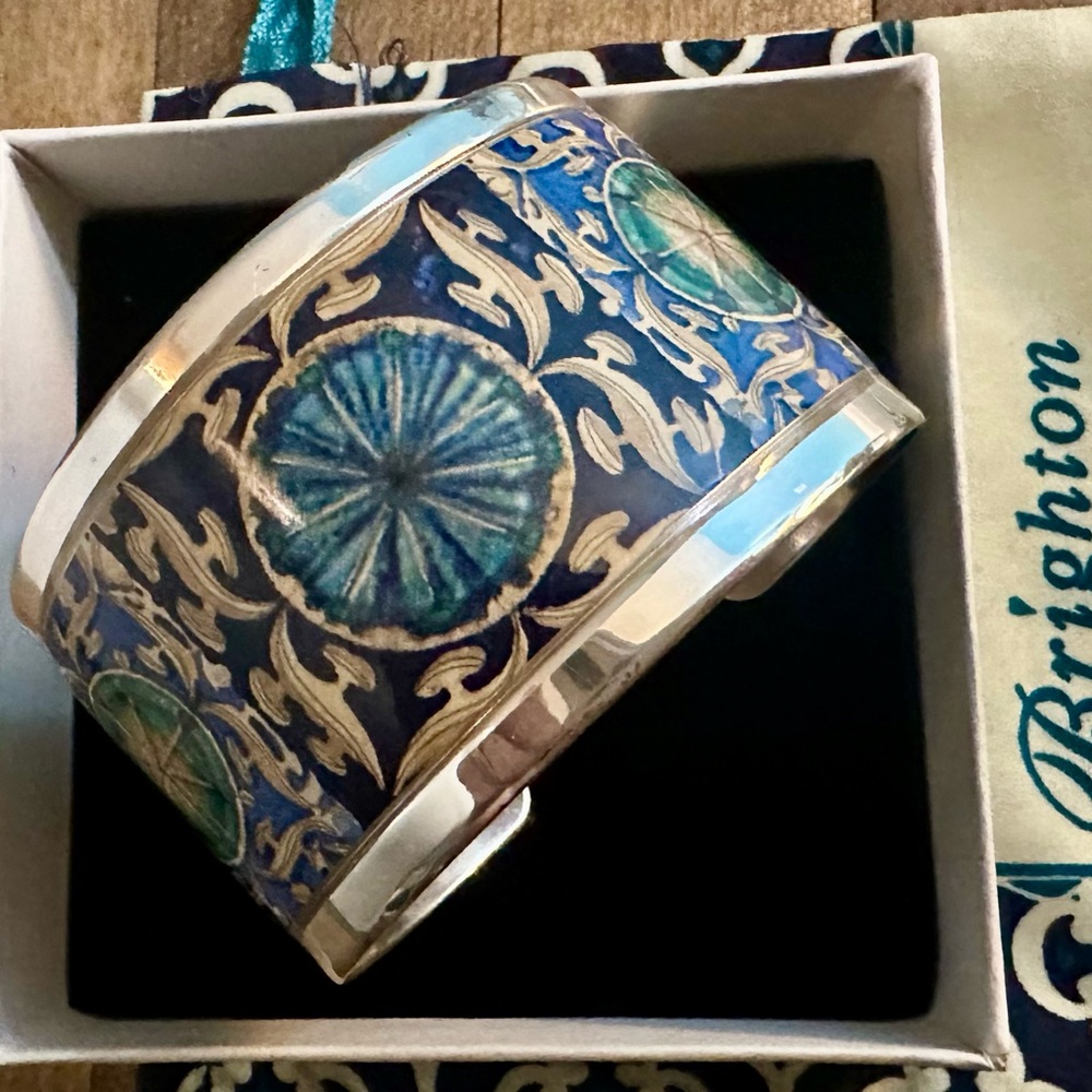 Brighton Silver Plated Pop Appeal MEDALLION Cuff Bracelet